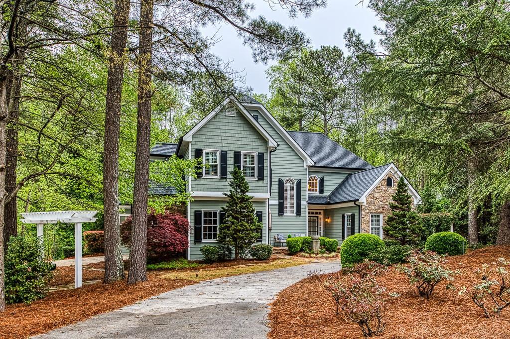 1670 Valor Ridge Dr., Kennesaw, GA 30152