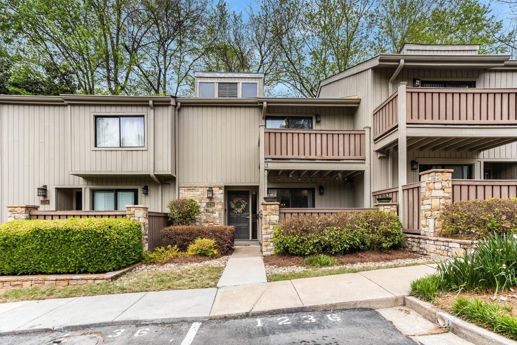 1236 Druid Knoll Dr., Atlanta, GA 30319