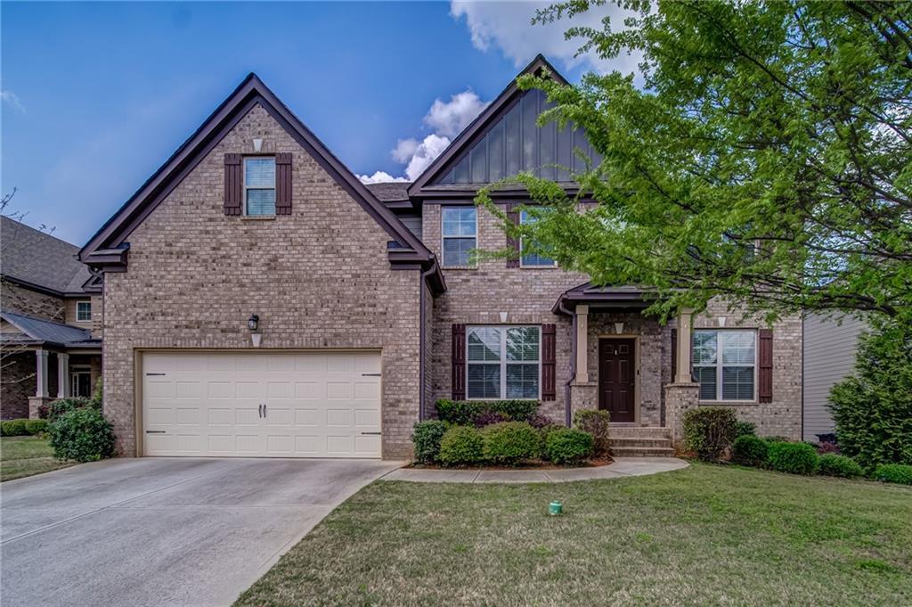 548 Georgia Cir., Loganville, GA 30052