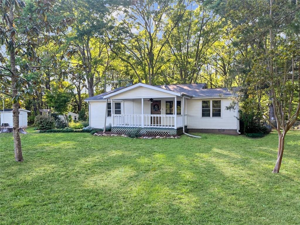 54 Calhoun Rd., Griffin, GA 30224