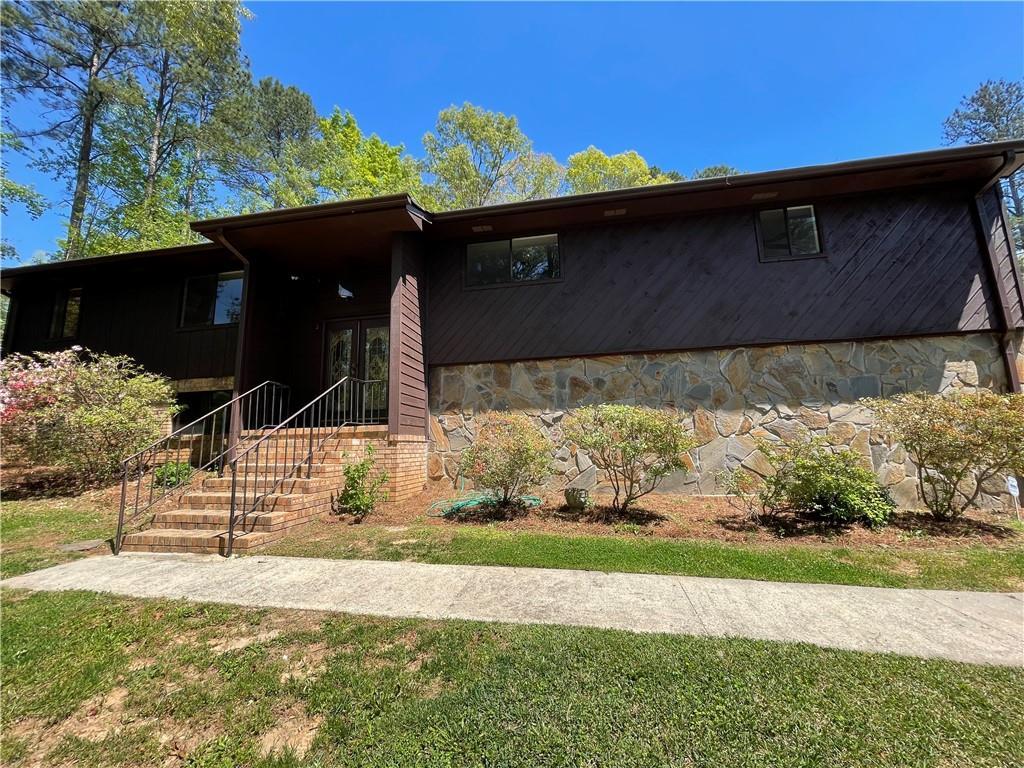 2280 Enon Rd., Atlanta, GA 30331