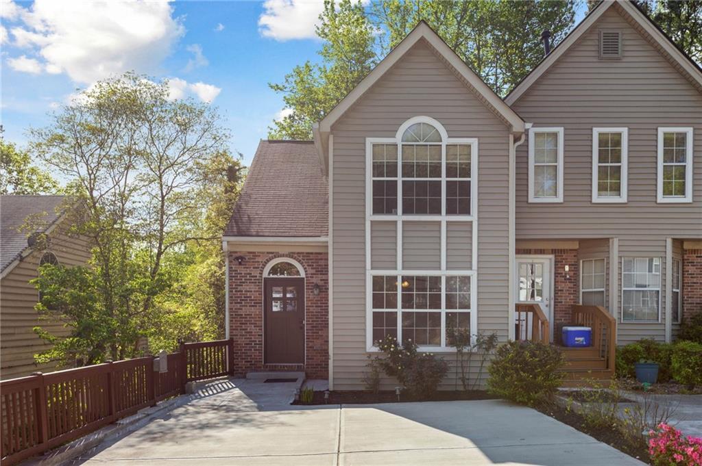5186 Laurel Bridge Ct., Smyrna, GA 30082