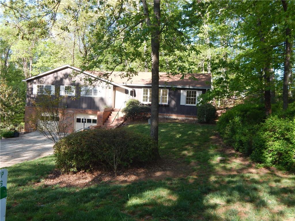1897 Meadowood Dr., Marietta, GA 30062