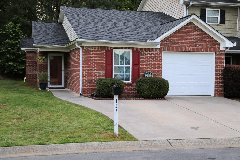 127 Avalon Dr., Calhoun, GA 30701
