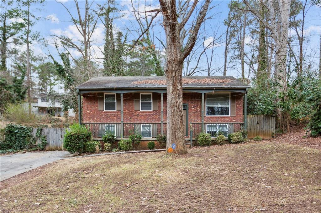 2480 Rolling View Dr., Smyrna, GA 30080