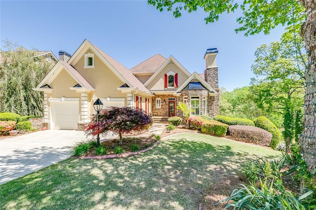 6732 Holiday Point, Buford, GA 30518