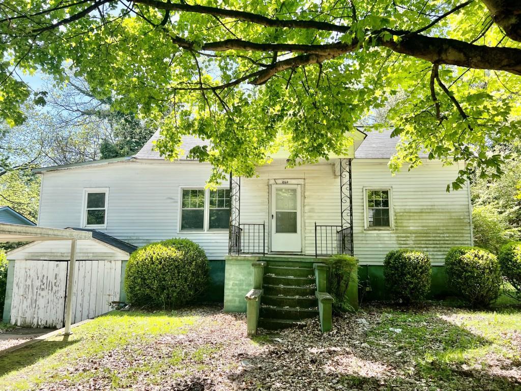 1064 Sheppard Rd., Stone Mountain, GA 30083