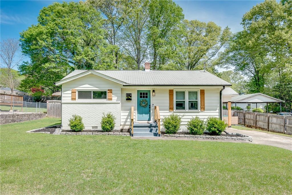 979 Oakview Dr., Smyrna, GA 30080