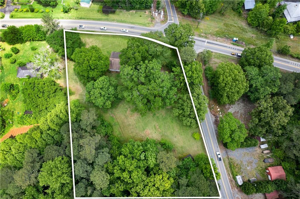 16 Davis Mill Rd., Dallas, GA 30157