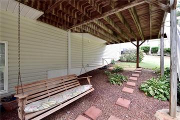 168 Magnolia Dr., Douglasville, GA 30134