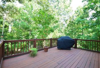 953 Autumn Blaze Ln., Lawrenceville, GA 30045