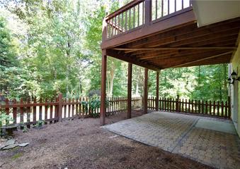 953 Autumn Blaze Ln., Lawrenceville, GA 30045