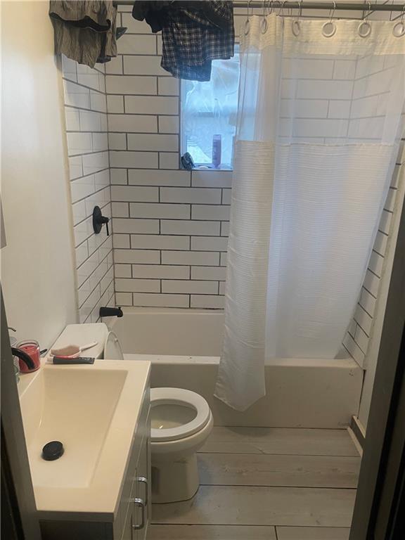 2498 Lester St., Atlanta, GA 30344