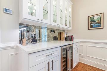 6126 Narcissa Pl., Johns Creek, GA 30097