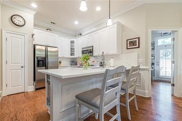 6126 Narcissa Pl., Johns Creek, GA 30097