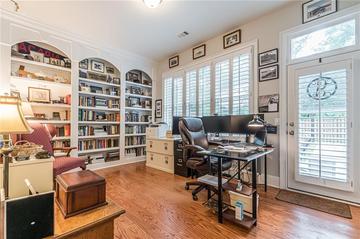 6126 Narcissa Pl., Johns Creek, GA 30097