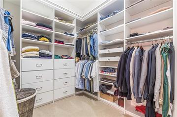 6126 Narcissa Pl., Johns Creek, GA 30097