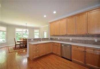 2885 Dartmouth Pl., Cumming, GA 30041