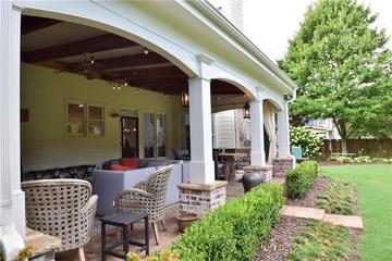 353 Ambrose Creek Dr., Sugar Hill, GA 30518