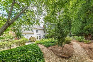 4134 Poplar Bluff Ct., Peachtree Corners, GA 30092