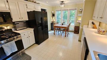 1065 Burning Bush Dr., Loganville, GA 30052