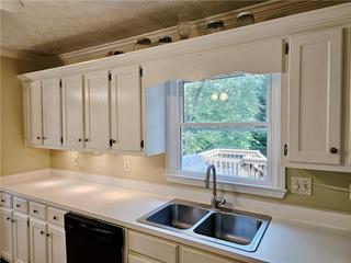 1065 Burning Bush Dr., Loganville, GA 30052