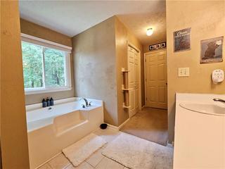 1065 Burning Bush Dr., Loganville, GA 30052