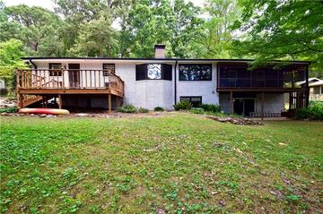 3987 Devonshire Dr., Marietta, GA 30066