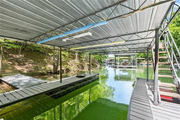 6137 White Oak Dr., Flowery Branch, GA 30542