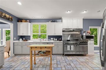 6137 White Oak Dr., Flowery Branch, GA 30542