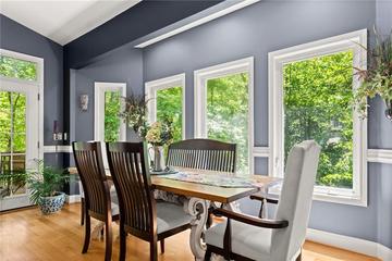 6137 White Oak Dr., Flowery Branch, GA 30542