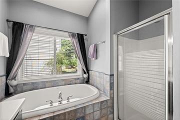 6137 White Oak Dr., Flowery Branch, GA 30542