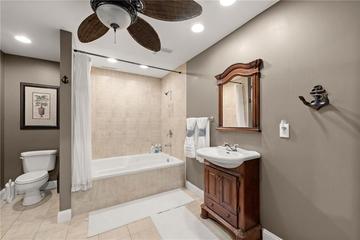 6137 White Oak Dr., Flowery Branch, GA 30542