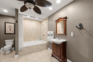 6137 White Oak Dr., Flowery Branch, GA 30542