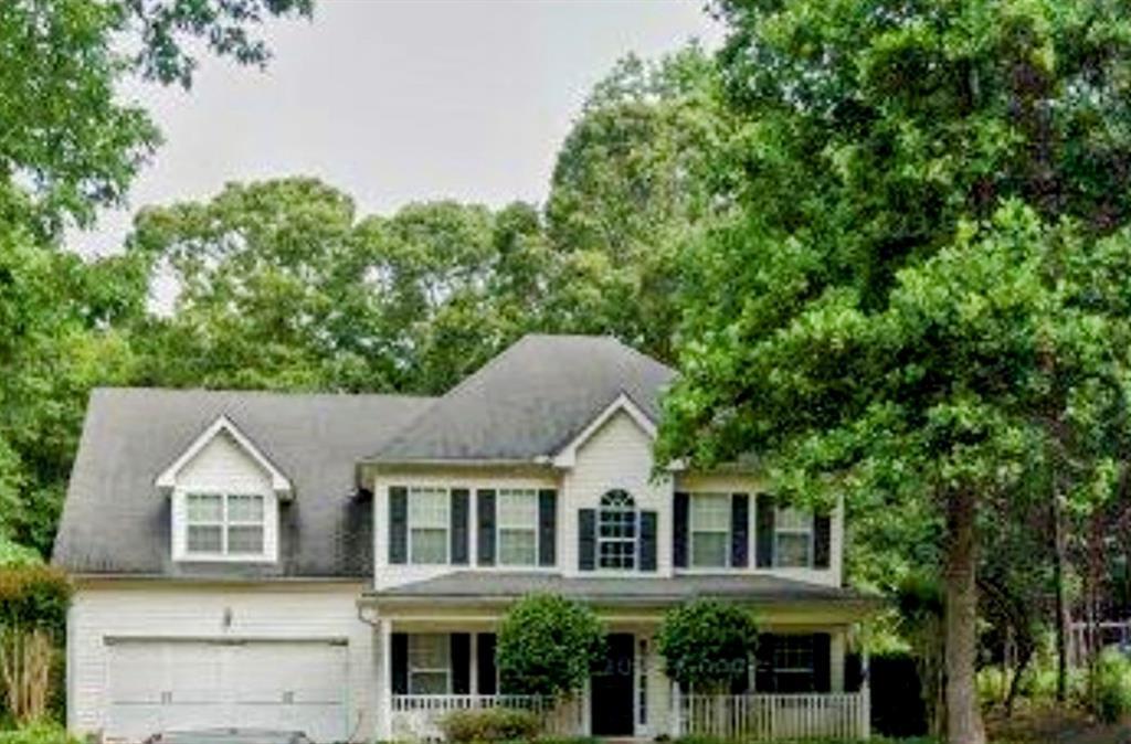 7454 Woody Springs Dr., Flowery Branch, GA 30542