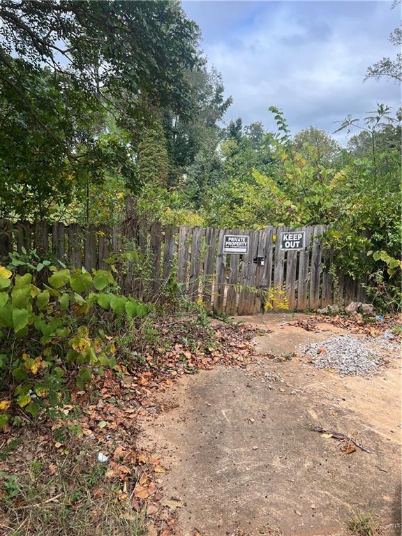 4408 Redan Rd., Stone Mountain, GA 30083