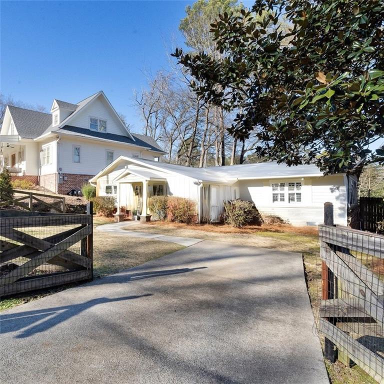 1755 Warren Ct., Atlanta, GA 30318