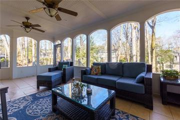 2875 Clary Hill Dr., Roswell, GA 30075