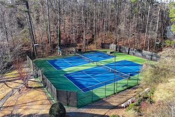 2875 Clary Hill Dr., Roswell, GA 30075