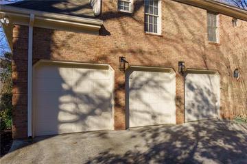 2875 Clary Hill Dr., Roswell, GA 30075