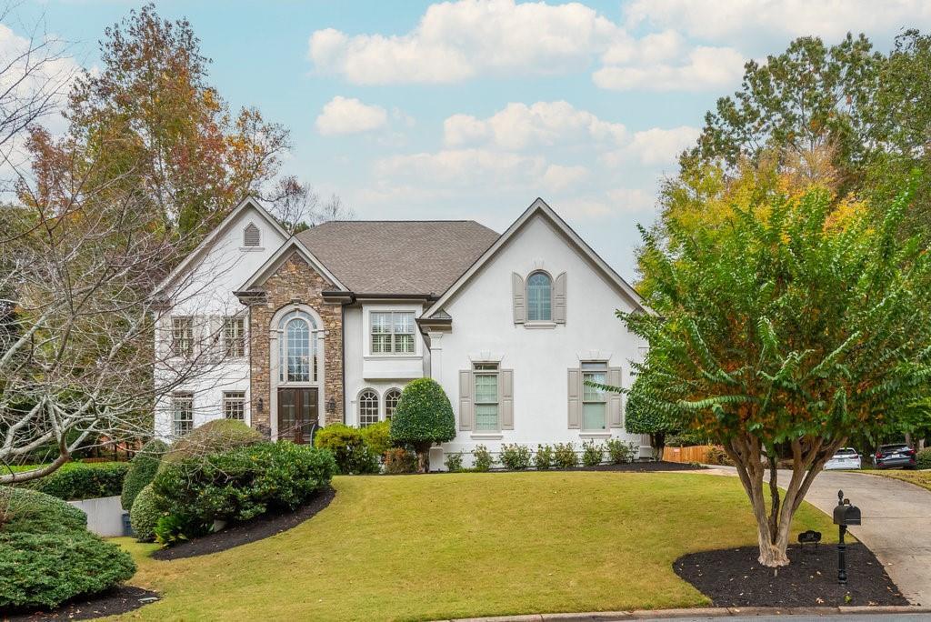 3214 Burnette Dr., Roswell, GA 30075