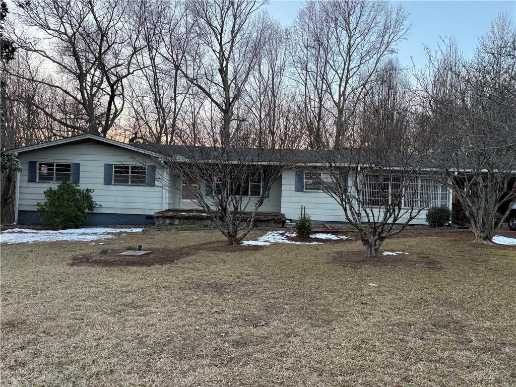 7175 Anderson Lake Rd., Dawsonville, GA 30534