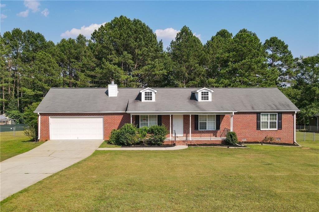 1308 Crumbley Rd., Mcdonough, GA 30252