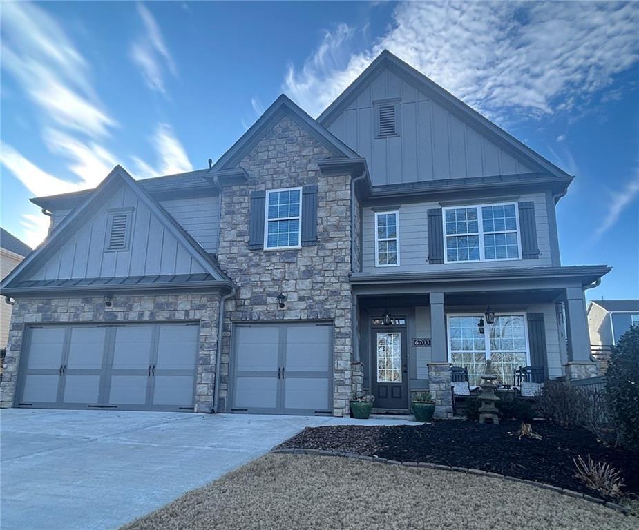 6703 Rivergreen Rd., Flowery Branch, GA 30542