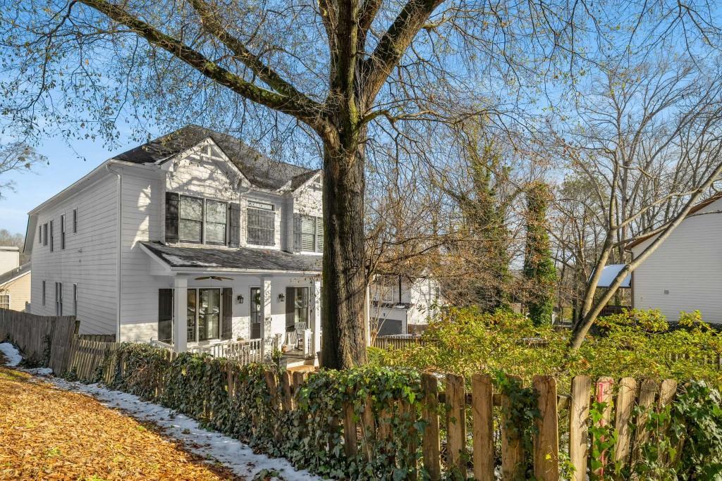 1399 Knob Hill Ct., Atlanta, GA 30316