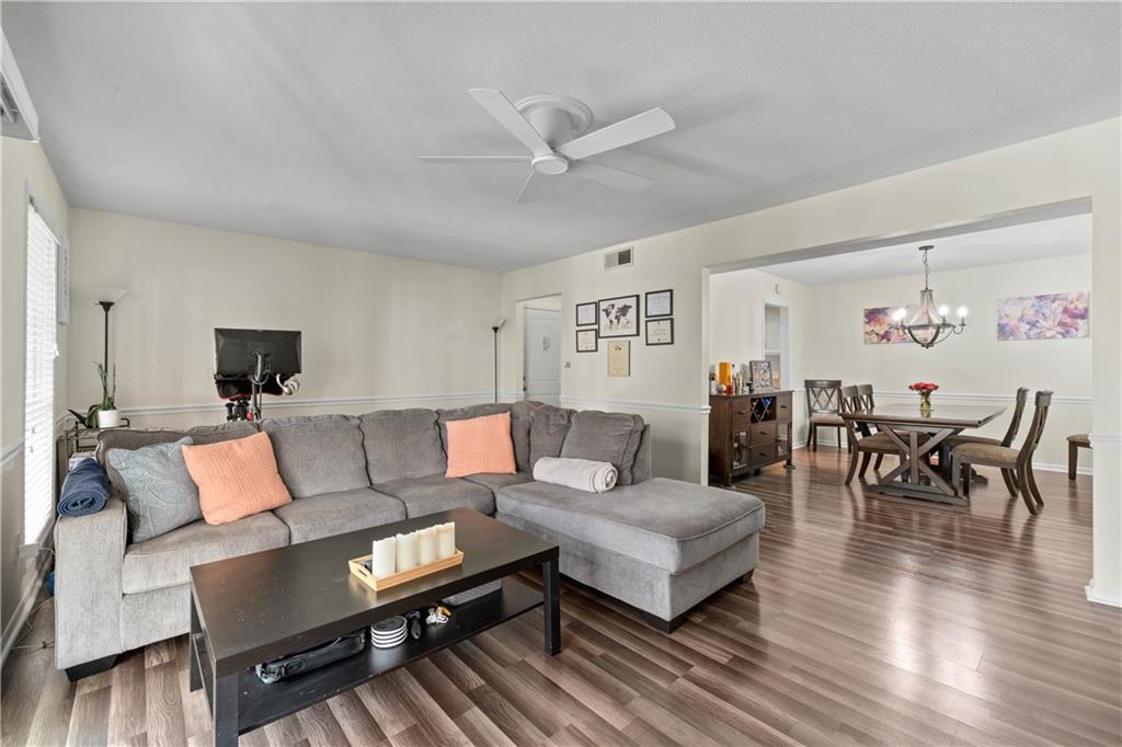 6851 Roswell Rd. #F35, Atlanta, GA 30328