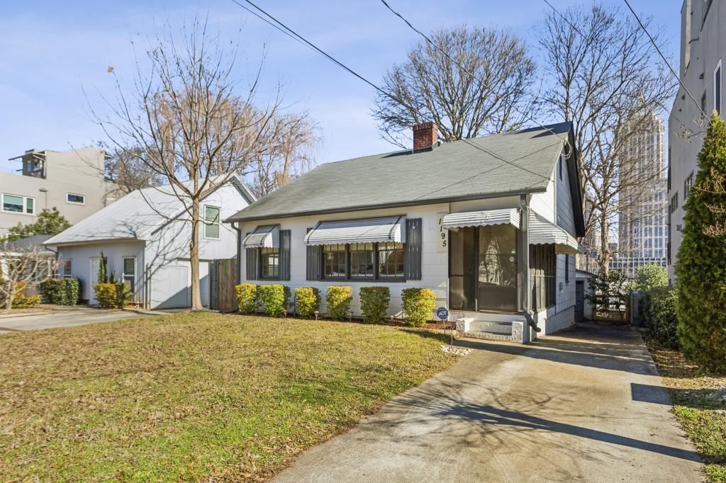 1195 Barnes St., Atlanta, GA 30318
