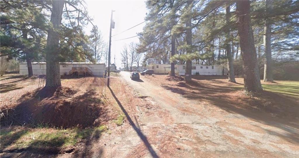 5572 Glore Dr., Mableton, GA 30126