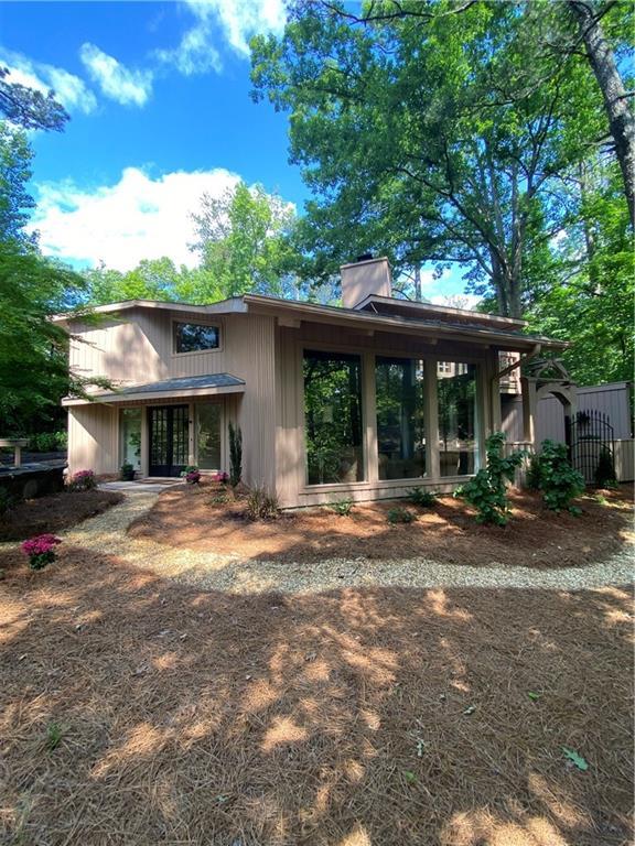 3813 Loch Highland Pkwy., Roswell, GA 30075