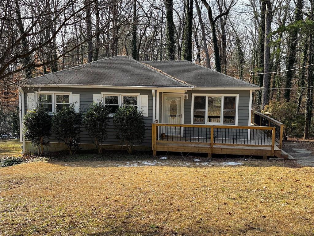 6070 Blackhawk Tr., Mableton, GA 30126